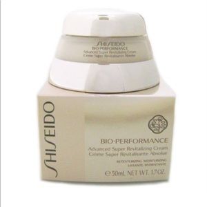 BNIB SHISEIDO BIO-performance cream 2 left!!!